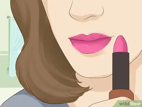 Image titled Choose Between Matte and Glossy Lip Color Step 6.jpeg