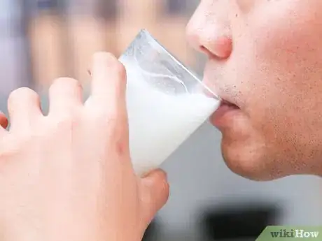 Image titled Use Protein Shakes Step 7