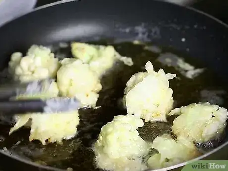 Image titled Make Fried Cauliflower Step 4