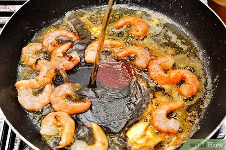 Image titled Prepare Shrimp Scampi Step 8