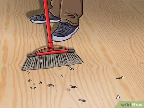 Image titled Remove Hardwood Floor Step 8