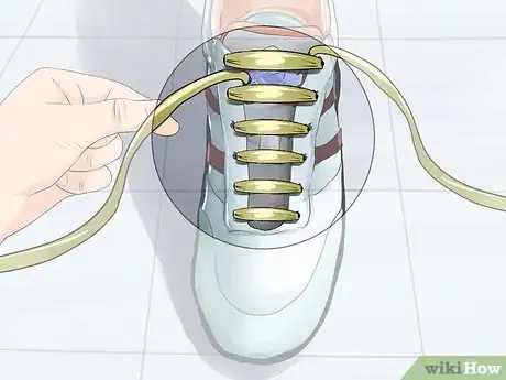 Image titled Lace Skate Shoes Step 11