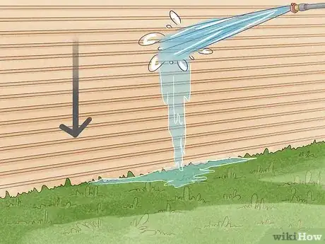 Image titled Pressure Wash Vinyl Siding Step 15