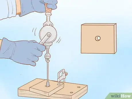 Image titled Build a Bluebird House Step 11