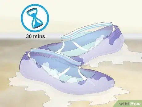 Image titled Stretch Plastic Shoes Step 8