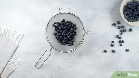 Image titled Clean Blueberries Step 2