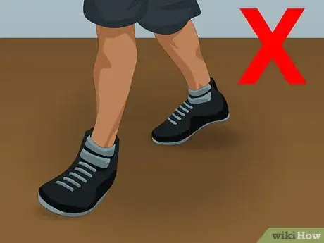 Image titled Do Boxing Footwork Step 7
