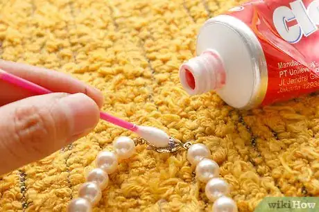 Image titled Clean A Pearl Necklace Step 4