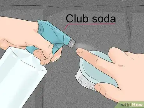 Image titled Clean Cloth Car Seats Step 10