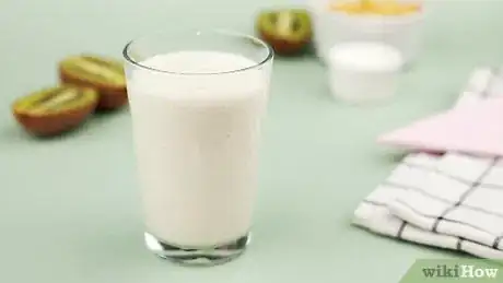 Image titled Make a Smoothie Without Milk or Ice Step 7