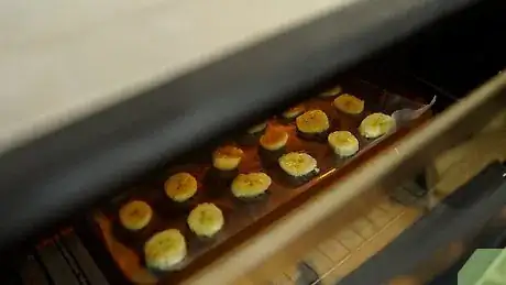 Image titled Dry Bananas in an Oven Step 9