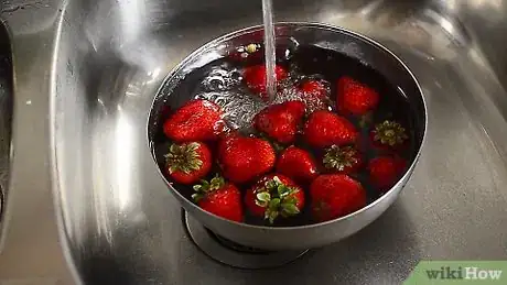 Image titled Freeze Strawberries Step 17