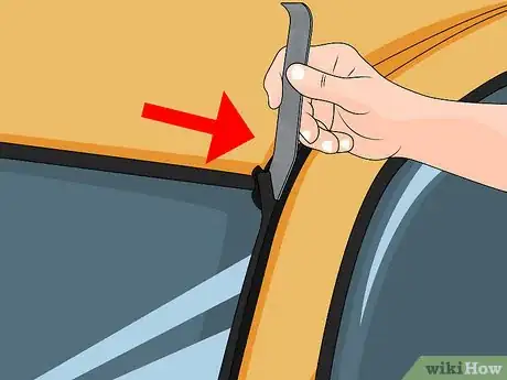 Image titled Replace Your Automobile Windshield Step 1