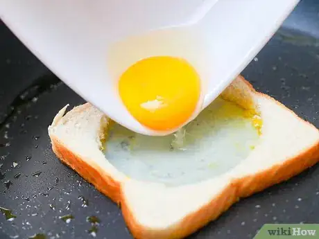 Image titled Make Eggs in a Basket Step 3