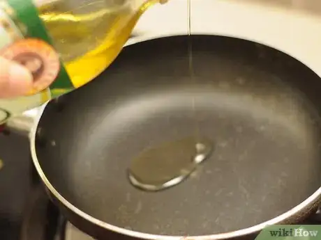 Image titled Make an Instant Noodle Omelette Step 6