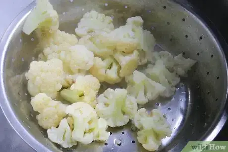 Image titled Make Cauliflower Cheese Step 4