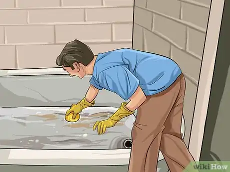 Image titled Clean a Porcelain Tub Step 10