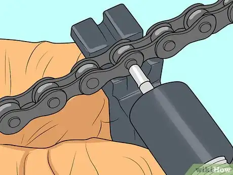Image titled Remove a Bike Chain Step 2