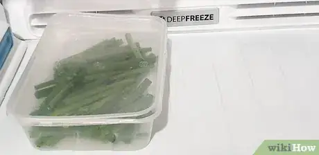 Image titled Store Garlic Scapes Step 12