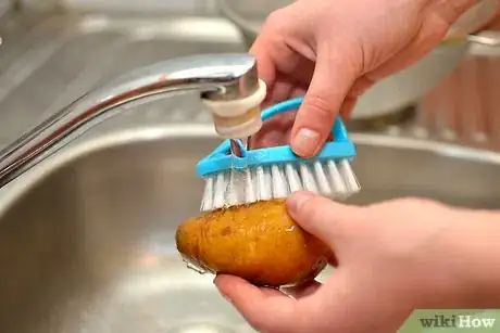 Image titled Peel Potatoes With an Ordinary Kitchen Knife Step 2