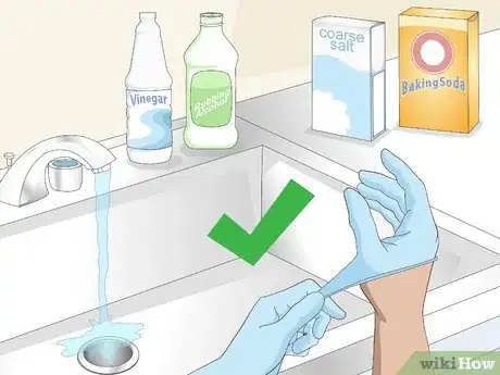 Image titled Clean a Bong Step 1