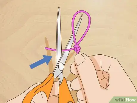 Image titled Tie a Perfection Loop Step 11