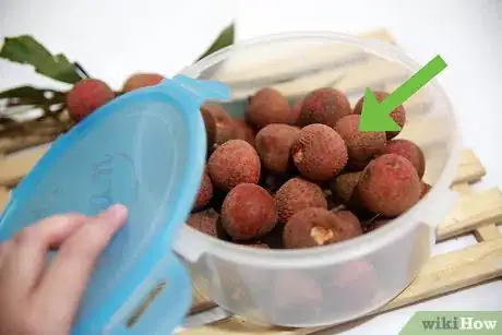 Image titled Eat a Lychee Step 6