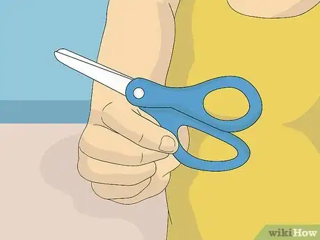 Image titled Teach a Child to Use Scissors Step 3