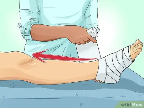 Image titled Apply a Pressure Bandage Step 17