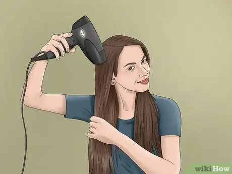 Image titled Blow Dry Hair With Natural Waves Step 14