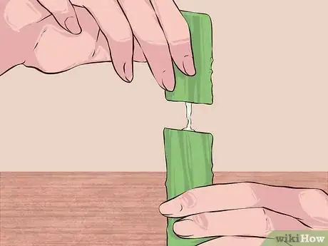 Image titled Use Aloe Vera to Treat Rheumatoid Arthritis Step 2