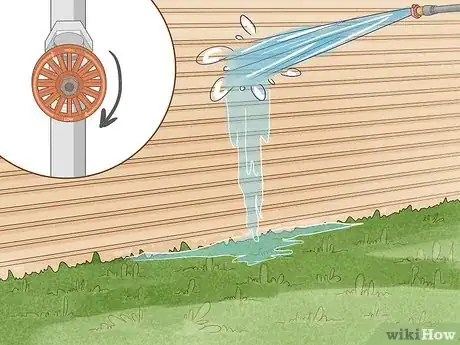 Image titled Pressure Wash Vinyl Siding Step 14