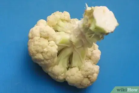 Image titled Prepare Cauliflower Florets Step 3