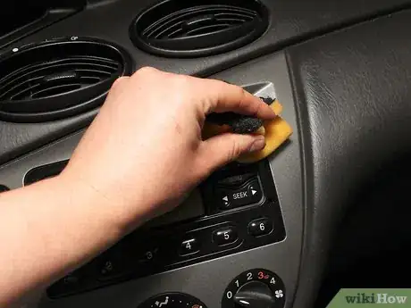 Image titled Remove Grease and Oil From a Car's Interior Step 18