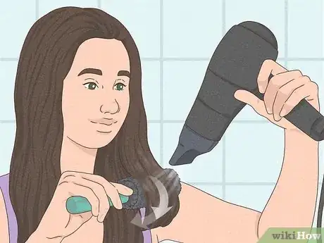 Image titled Straighten Your Hair Without Chemicals Step 4