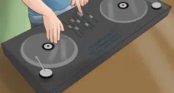 Use DJ Equipment