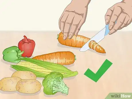 Image titled Feed a Cockatoo Step 4