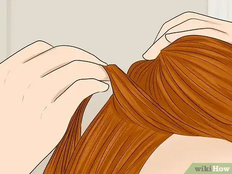 Image titled Do a Quiff for Women Step 16