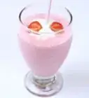 Make Strawberry Milkshakes