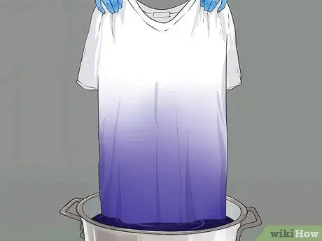 Image titled Tie Dye a Shirt the Quick and Easy Way Step 27