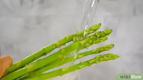 Image titled Clean Asparagus Step 9