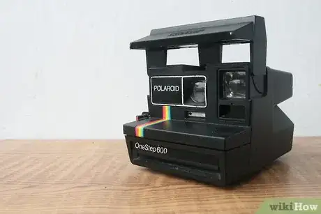 Image titled Load a Polaroid 600 Camera Step 1