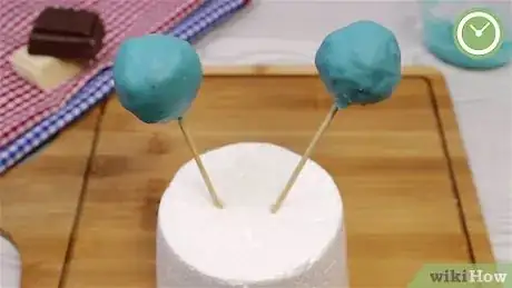 Image titled Decorate Cake Pops Step 8