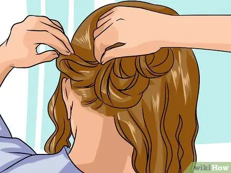 Image titled Get Taylor Swift Hair Step 33