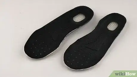 Image titled Clean Shoe Insoles Step 5