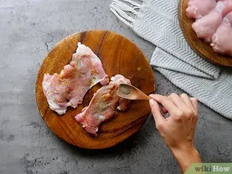 Image titled Prepare Boneless Skinless Chicken Thighs Step 12