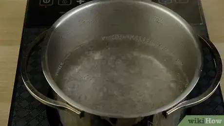 Image titled Steam Fish in a Steamer Step 1