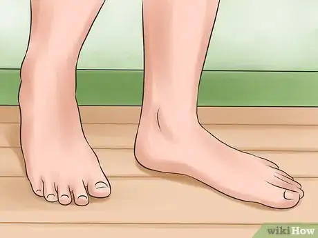 Image titled Clean Rainbow Sandals Step 11