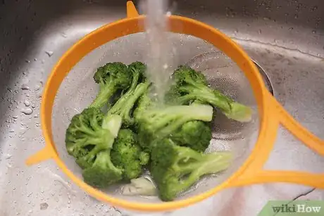 Image titled Keep Cooked Broccoli Bright Green Step 5