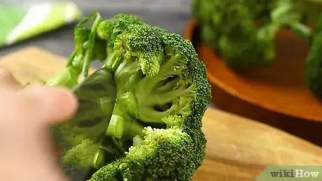 Image titled Blanch Broccoli Step 7